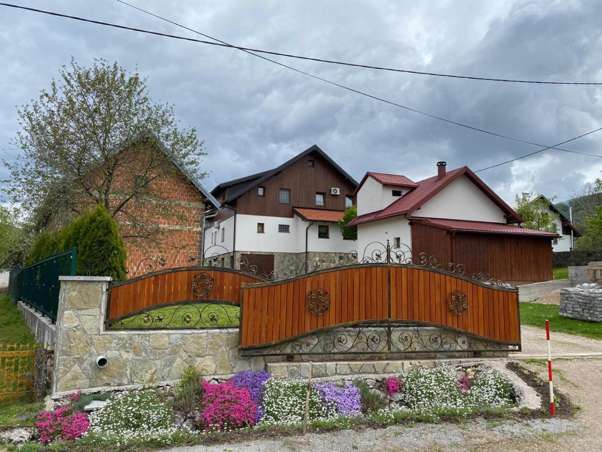 Ethno House Izvor Hotel Vrelo Koreničko Exterior foto